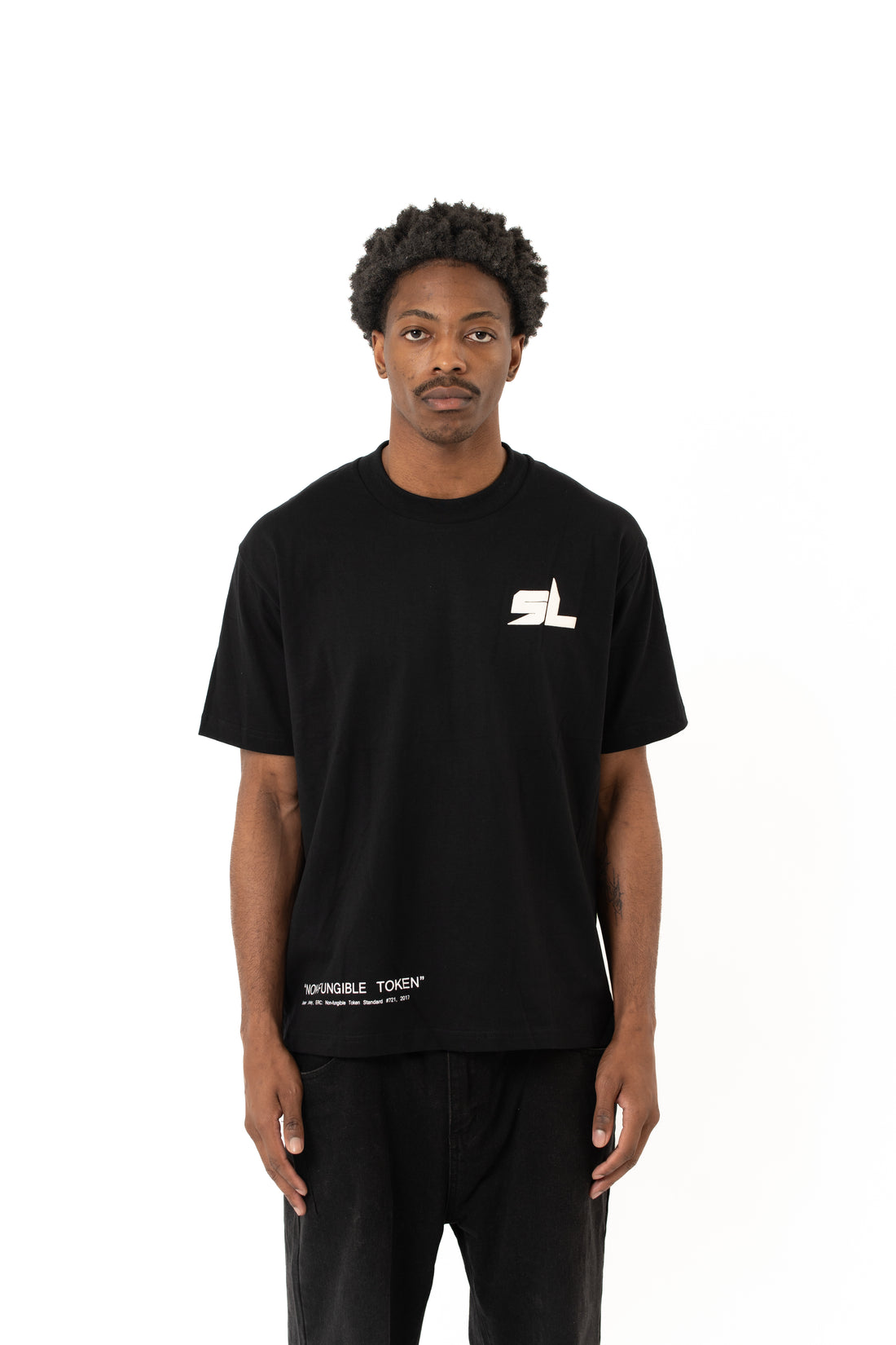 Genesis 222 Tee 'Black'